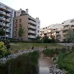 M&r Airport&business Marina Mokotow - 4 People - Parking - Fast Wifi - Netflix - Self Check-in - Terrace - Guarded Estate - 6 Min From Chopin Airport * Varsovie