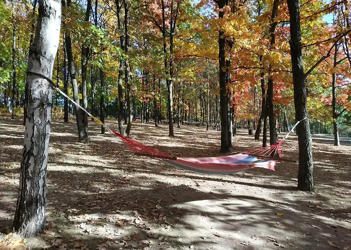 M&r Apartament: Airport-adjacent Business With Terrace Apartment