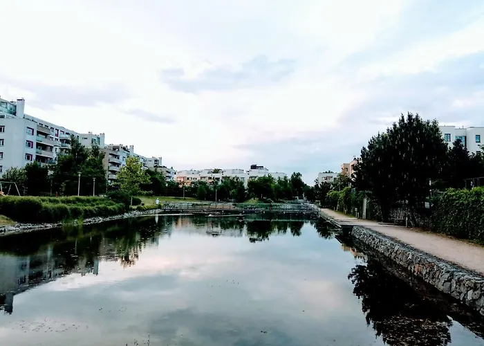 M&r Apartament: Airport-adjacent Business With Terrace * Warsaw