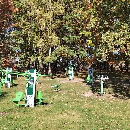 M&r Airport&business Marina Mokotow - 4 People - Parking - Fast Wifi - Netflix - Self Check-in - Terrace - Guarded Estate - 6 Min From Chopin Airport Apartman Varsó