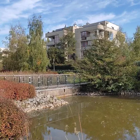 Apartman M&r Airport&business Marina Mokotow - 4 People - Parking - Fast Wifi - Netflix - Self Check-in - Terrace - Guarded Estate - 6 Min From Chopin Airport