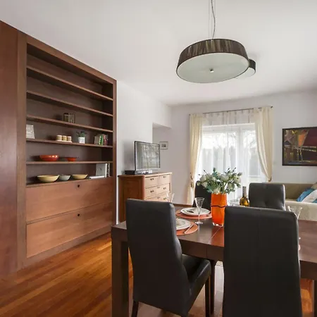 M&r Airport&business Marina Mokotow - 4 People - Parking - Fast Wifi - Netflix - Self Check-in - Terrace - Guarded Estate - 6 Min From Chopin Airport Apartman